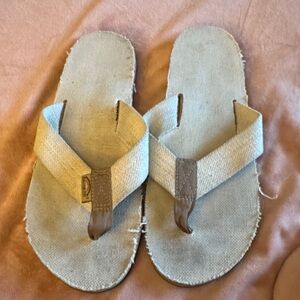 Rainbow 🌈 Hemp flip flops - fit a women’s size 7.5 - 8.5, color: natural